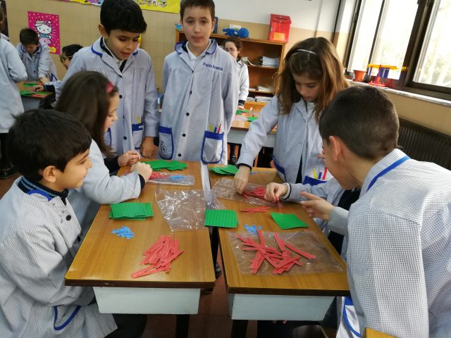 JUNTOS Y JUGANDO APRENDEMOS A APRENDER