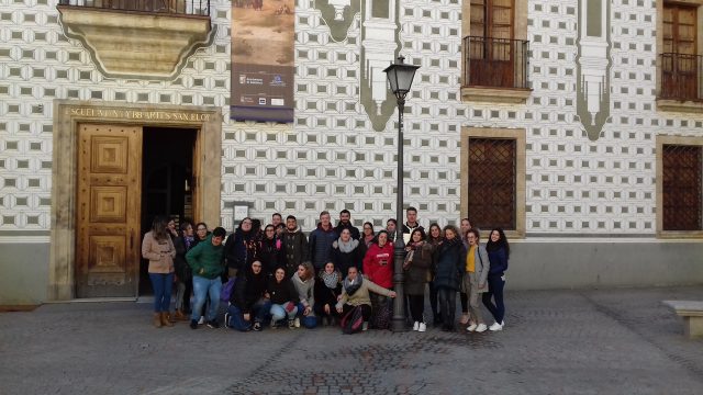 Ciclos Formativos y la expo “Pioneros de la Modernidad”