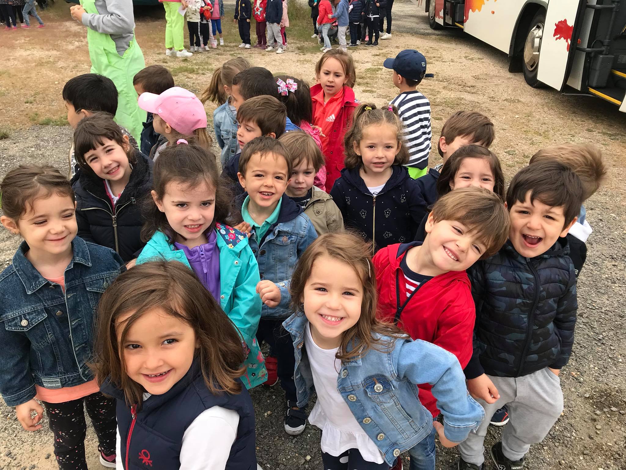 E. Infantil: Felices en la granja
