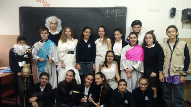 Dioses griegos y romanos se caen del Olimpo