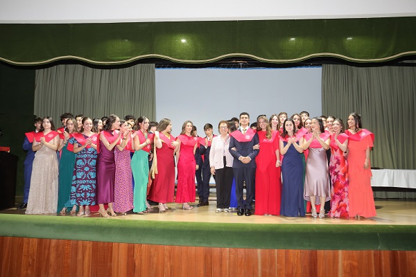 Graduación Bachillerato 2024-2025 -Homenaje a Sor María del Mar.